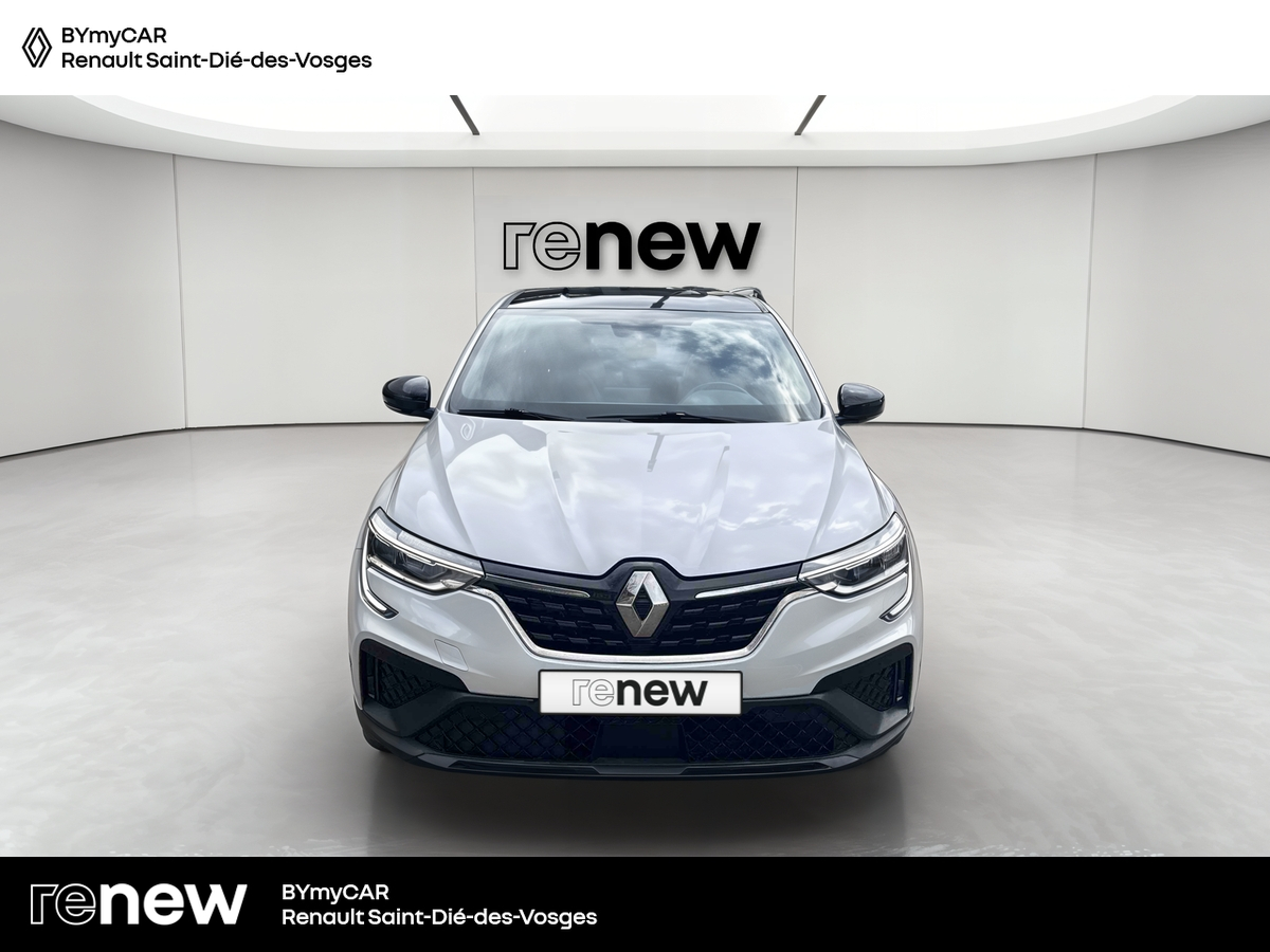 Renault Arkana E-Tech 145 - 21B — photo 8