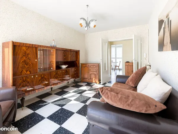 Appartement 5 pièces 83 m²