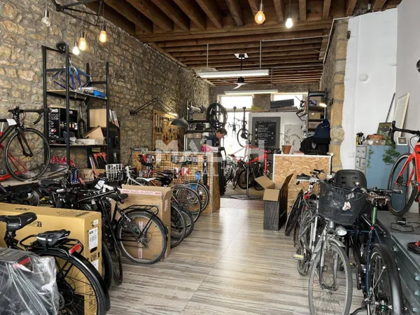 Local commercial 58 m²