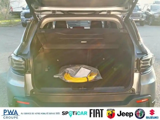 Jeep Avenger electrique 156ch 115kw summit — photo 6