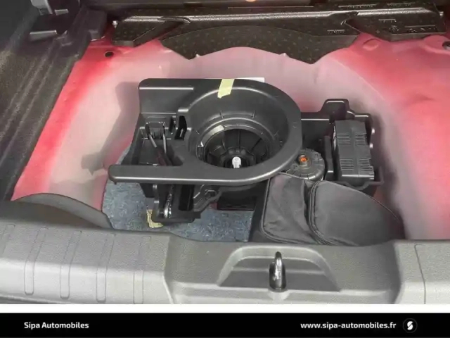 Jeep Avenger 1.2 turbo t3 110 ch e-hybrid bvr6 — photo 13