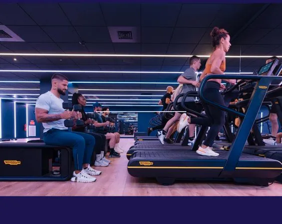 RETOUR À LA VENTE - SALLE DE SPORT 1 200 m² - VAUCLUSE