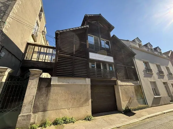 Bureaux 199 m²