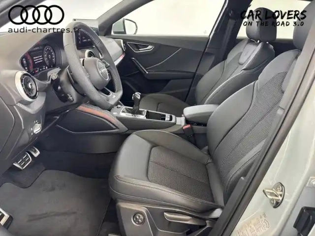 Audi Q2 35 tfsi 150 s tronic 7 — photo 18