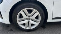Renault Clio 1.0 TCe 90ch Evolution - 24 — photo 20