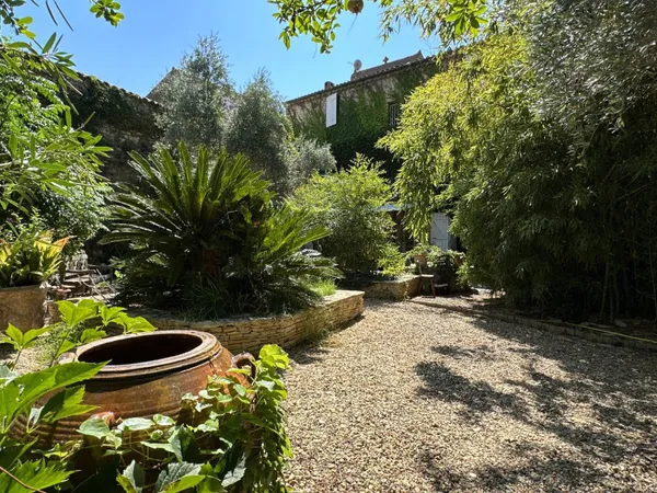 Maison de caractère 10 pièces 350 m²