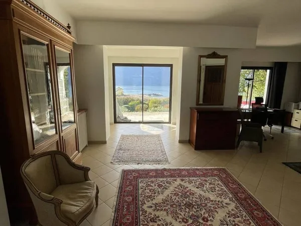 Appartement 3 pièces 120 m²