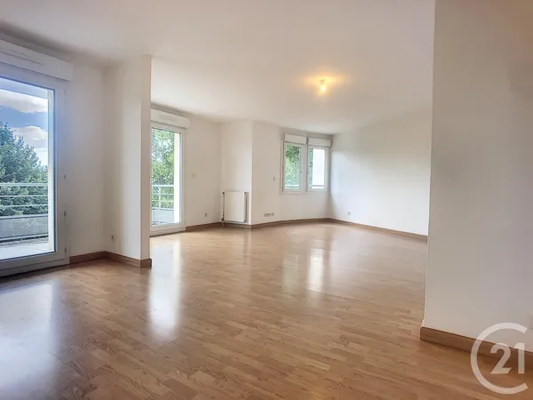 Appartement 4 pièces 90 m²