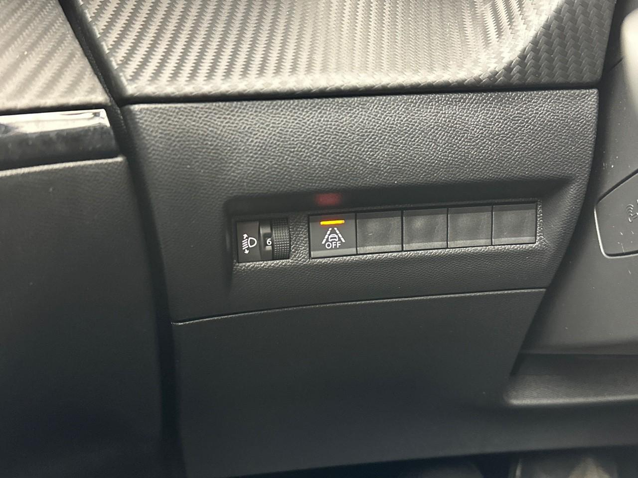 Peugeot 2008 puretech 130 s&s bvm6 roadtrip — photo 16