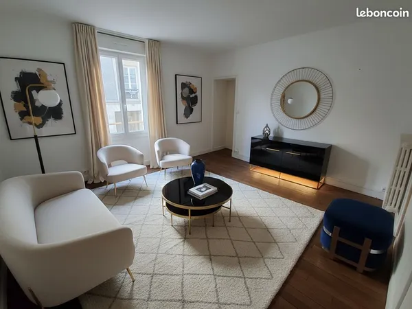 Graslin / Dobrée : T2 avec parquet ancien à fort potentiel (53 m²)