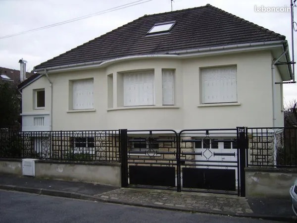 Location pavillon ORMESSON CHATEAU 94490
