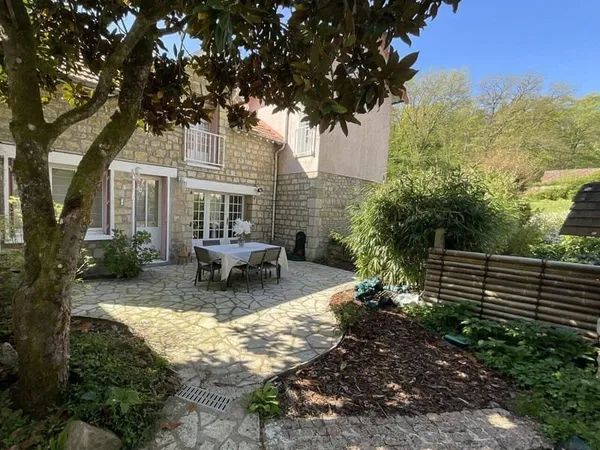 Maison 7 pièces 130 m²