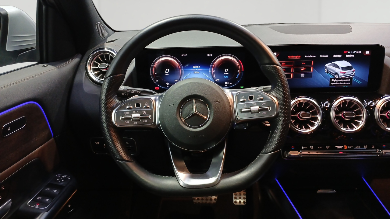 Mercedes GLA 250 e 8G-DCT — photo 10