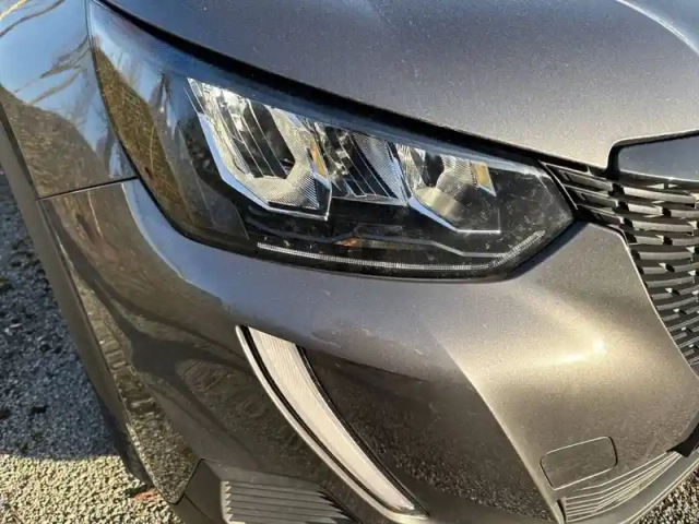 Peugeot 2008 puretech 100 s&amp;s bvm6 — photo 60