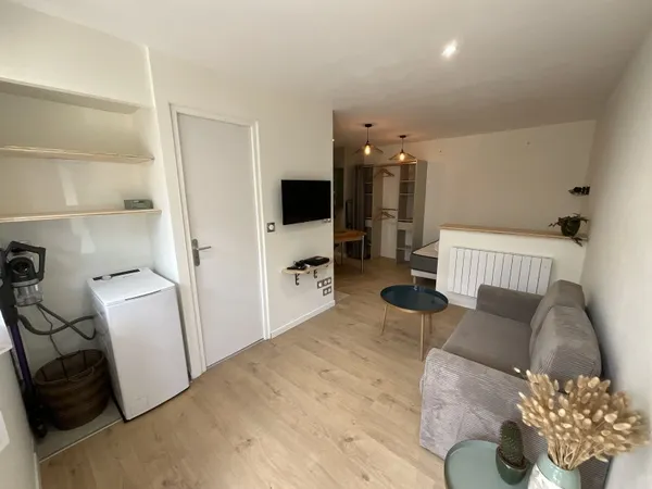 A louer, à Dax, appartement T1 meublé au calme
