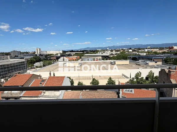 Grand T2 de 53 m² avec balcon et vue exceptionnelle sur le Vercors