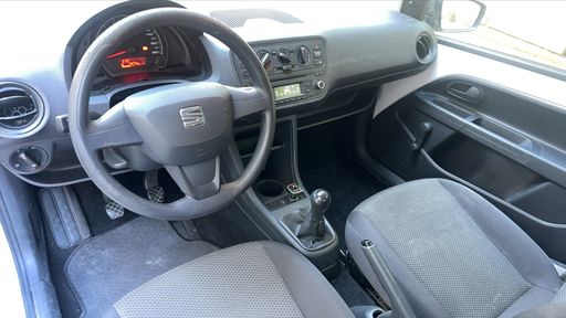 Seat Mii 1.0 60 - Reference – 2015 – 119474 km – Essence – Boîte Manuelle — photo 14