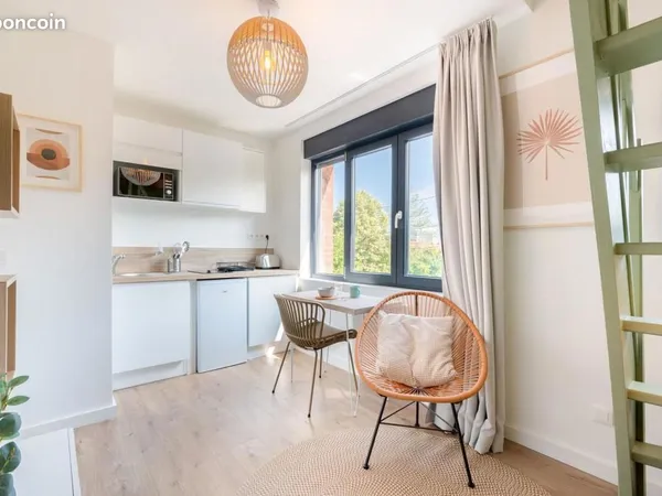Studio 1 pièce 23 m²