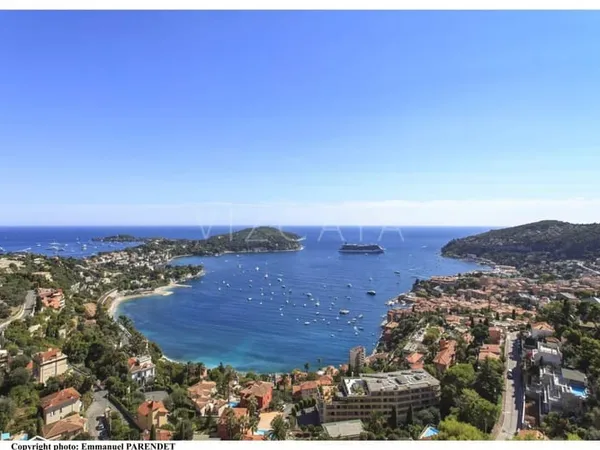 Corne d'Or - Dernier étage de villa, vue mer panoramique