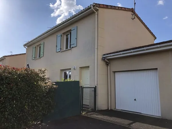 BIARD - MAISON RECENTE - INVESTIR OU HABITER