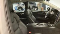 Volvo Xc60 B4 197ch Ultimate Style Dark Geartronic — photo 15