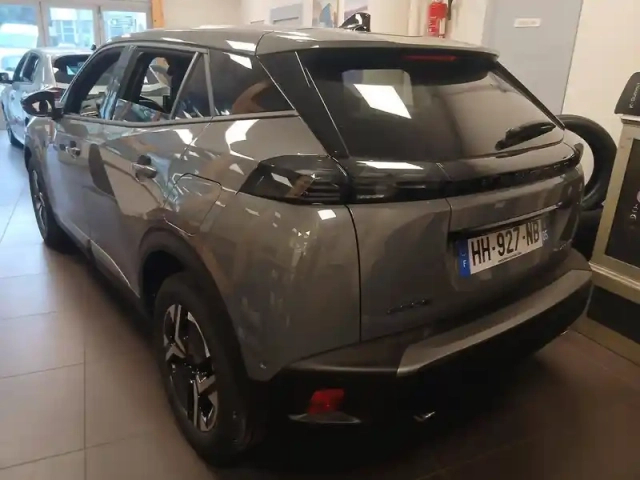 Peugeot 2008 hybrid 145 e-dcs6 — photo 3