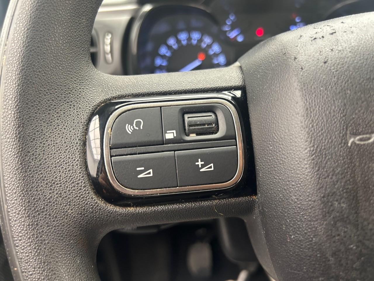 Citroën C3 puretech 83 ch bvm5 you — photo 24