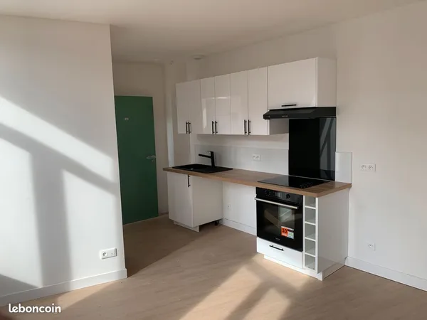 Amiens centre ville à 2 minutes à pieds dans une charmante maison bourgeoises un appartement F2