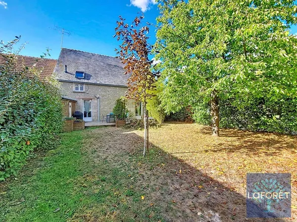 Maison 8 pièces 230 m²