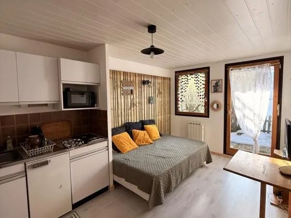 Studio 1 pièce 17 m²