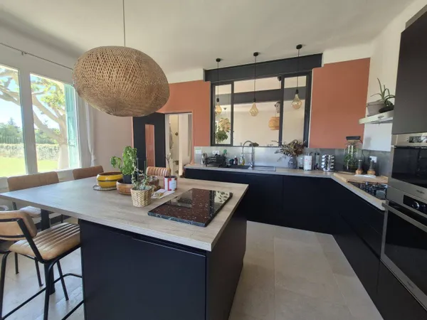 Maison de plain-pied 6 pièces 135 m²