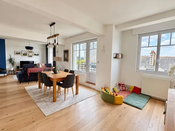 Appartement 6 pièces 127 m²