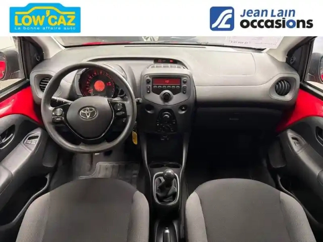 Toyota Aygo 1.0 vvt-i — photo 18