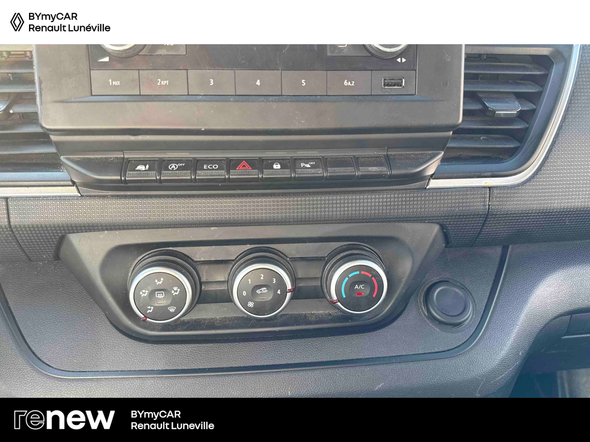 Renault TRAFIC FGN L1H1 2800 KG BLUE DCI 130 — photo 21