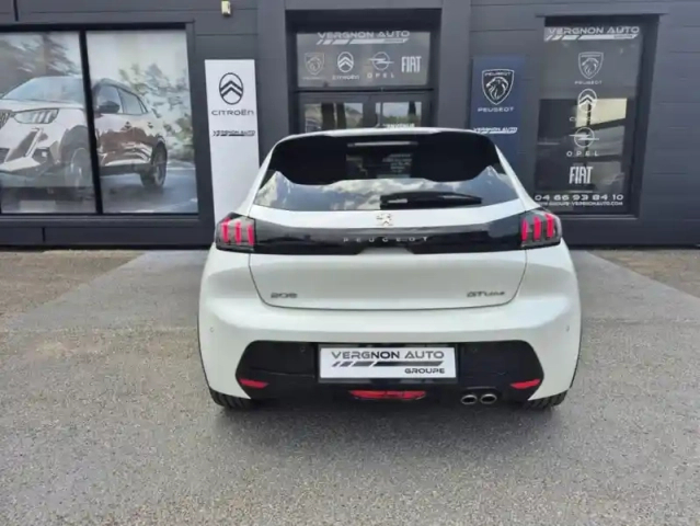 Peugeot 208 ii puretech 130 s&amp;s eat8 gt line — photo 24