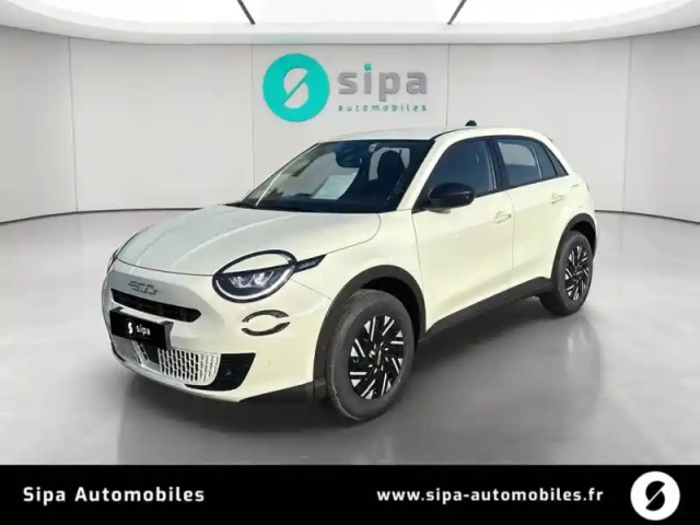 Fiat 600 1.2 hybrid 100 ch dct6