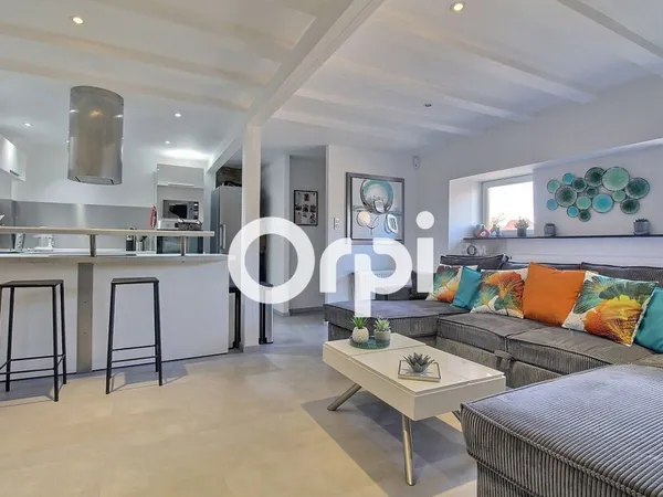 Maison 3 pièces 94 m²