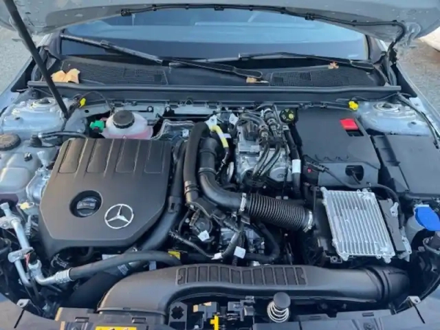 Mercedes Classe A 250 e hybrid eq amg exclusive — photo 21