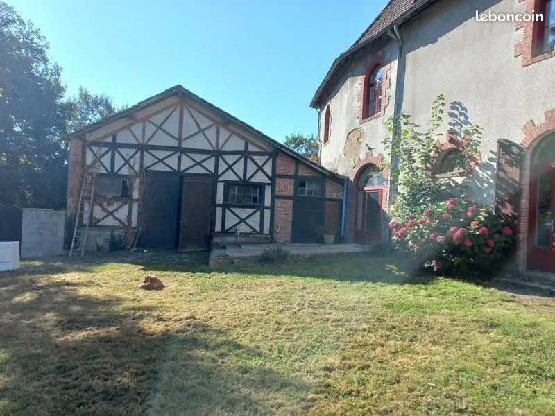 Photo 1