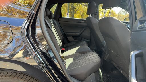 Volkswagen Polo 1.0 TSI 116 DSG7 - R-Line – 2024 – 18110 km – Essence – Boîte Automatique — photo 18