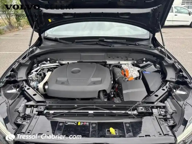 Volvo Xc60 t6 recharge awd 253 ch + 87 ch geartronic 8 r-design — photo 7