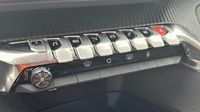 Peugeot 3008 HYBRID 225ch Allure e-EAT8 — photo 15