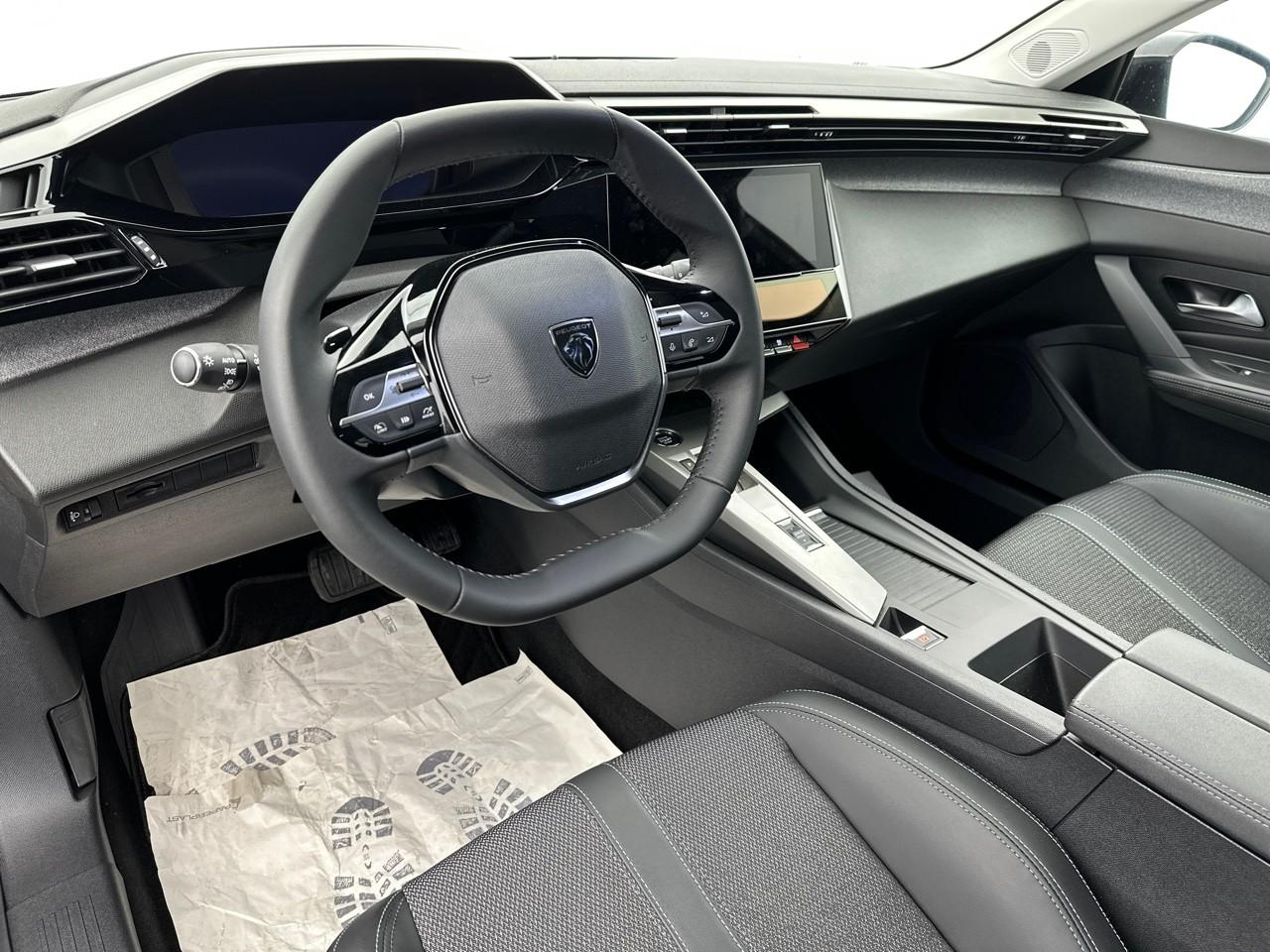 Peugeot 308 hybrid 145 e-dcs6 allure — photo 8