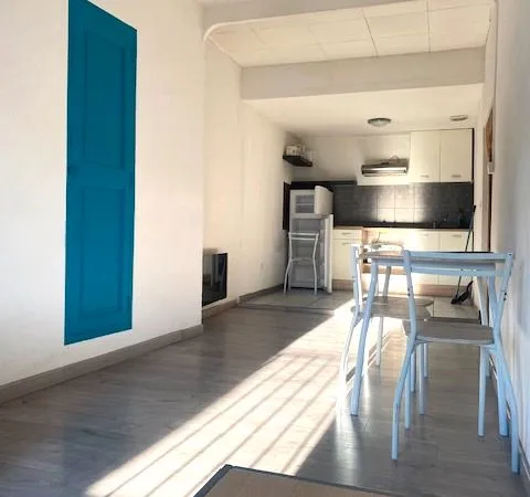 F2 meublé centre-ville Béziers