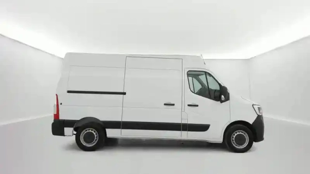 Renault Master fgn trac f3500 l2h2 blue dci 135 — photo 6