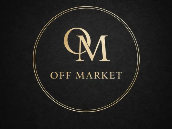 Off Market- Triplex d'exception avec roof top et vue tour Eiffe