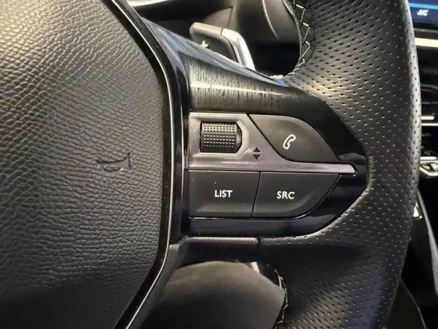 Peugeot 208 puretech 130 s&amp;s eat8 — photo 70
