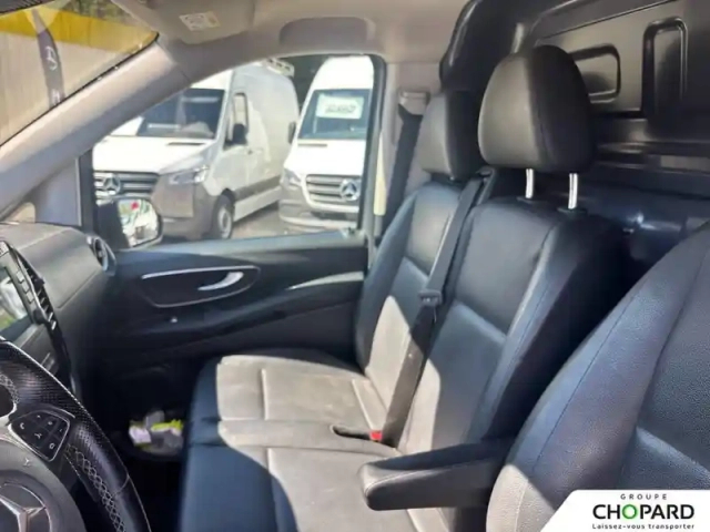 Mercedes Vito fourgon 119 cdi long bva rwd — photo 19