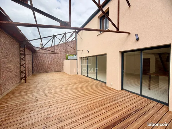 Maison 5 pièces 200 m²