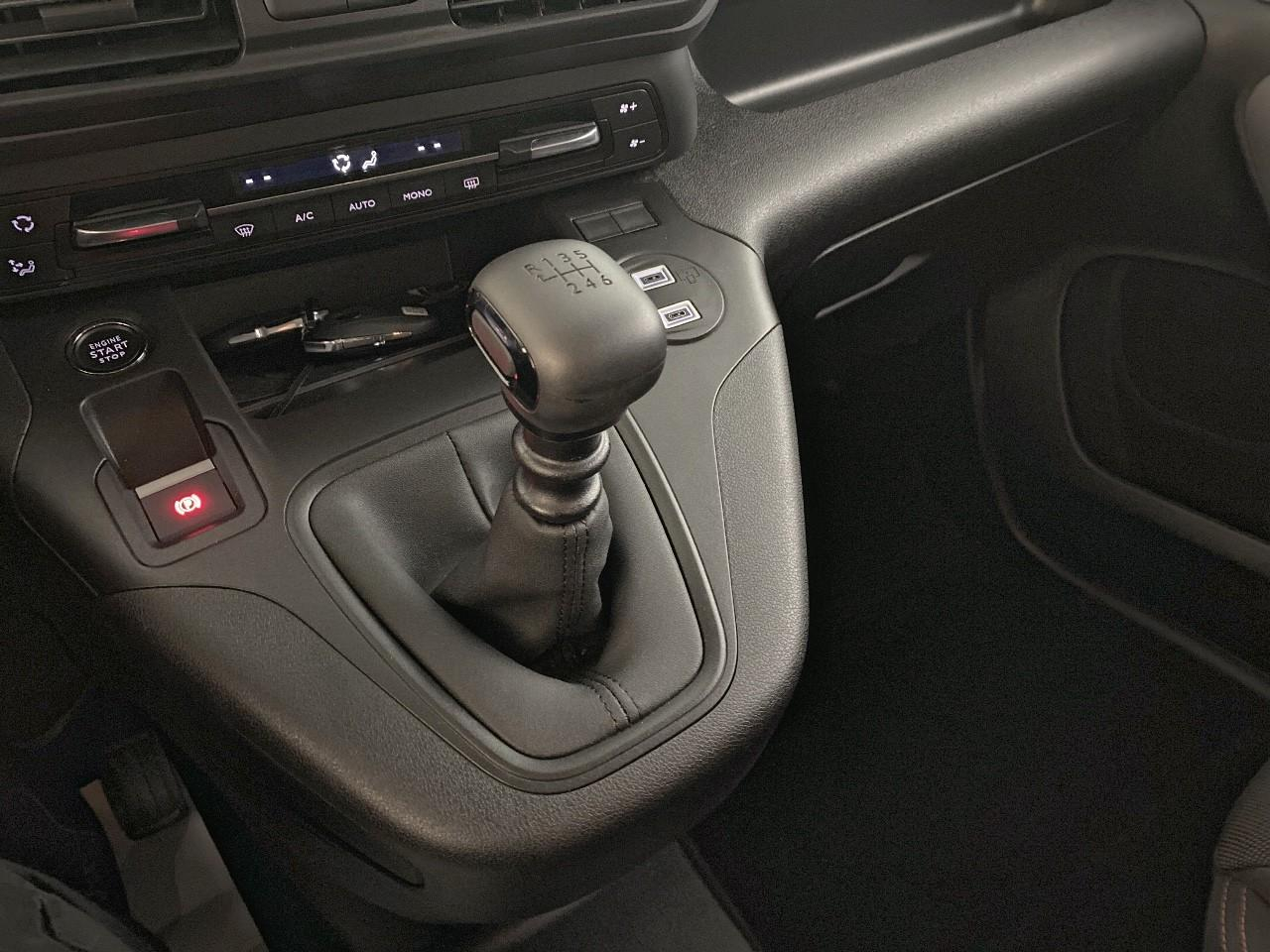 Citroën Berlingo diesel 100 ch m manuelle max — photo 15